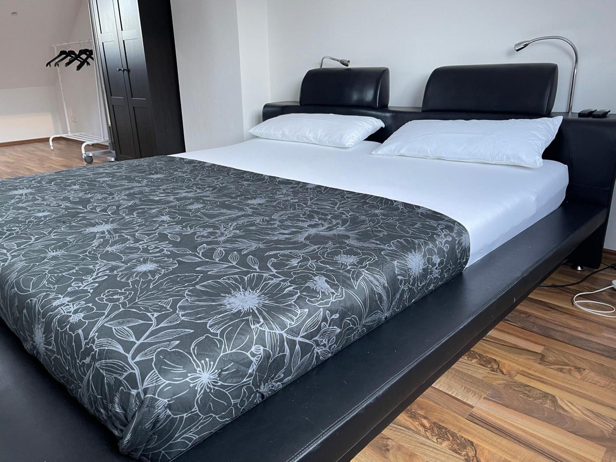 Luxurioeses Zimmer 10Min Zum Universitaet Kassel Kültér fotó