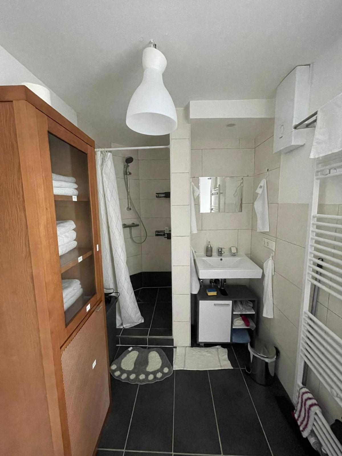 Luxurioeses Zimmer 10Min Zum Universitaet Kassel Kültér fotó