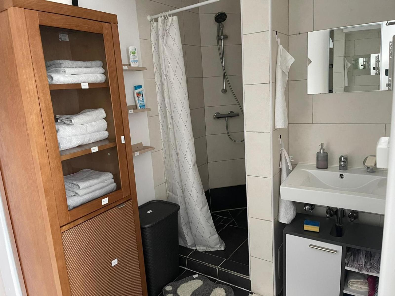 Luxurioeses Zimmer 10Min Zum Universitaet Kassel Kültér fotó